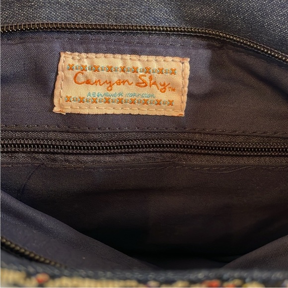 Canyon Sky Multicolor Patterned Crossbody Bag - Picture 3 of 5